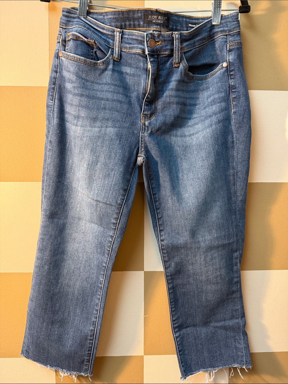 Judy Blue Relaxed Mid-Blue Cropped Jeans